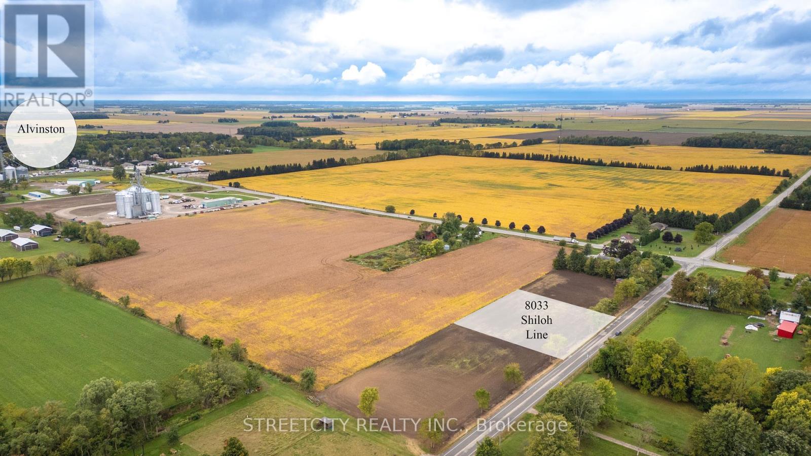 8033 Shiloh Line, Brooke-Alvinston, Ontario  N0N 1A0 - Photo 4 - X9366176