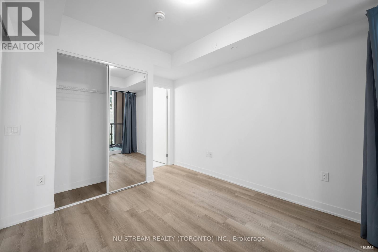 121 St Patrick Street, Toronto, Ontario  M5T 0B8 - Photo 19 - C9379336