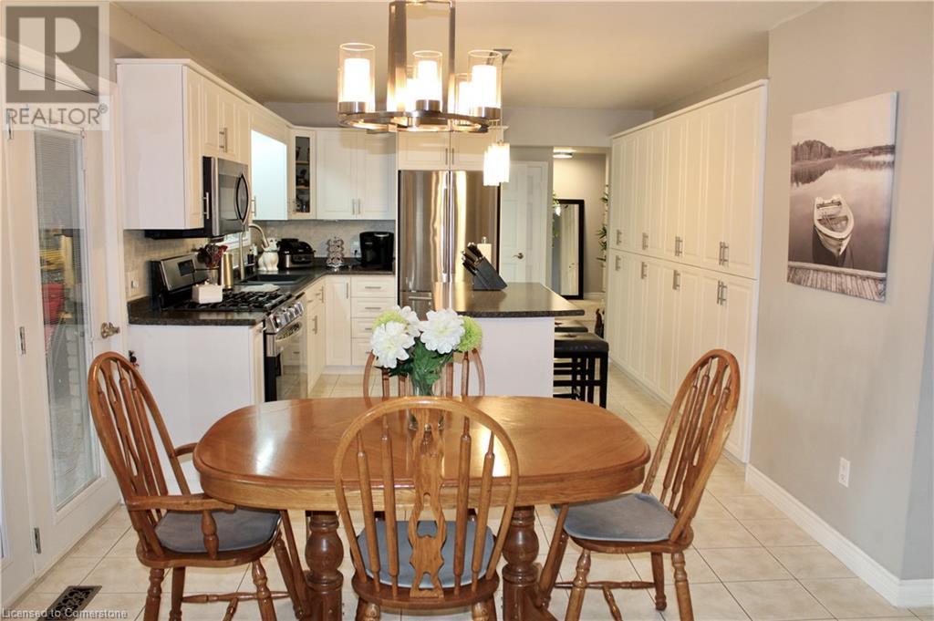 811 Rivait Drive, Lighthouse Cove, Ontario  N0P 2L0 - Photo 18 - 40656963