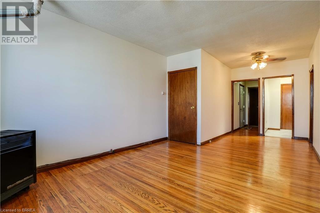 50-52 Grand River Street N, Paris, Ontario N3L 2M2 - Photo 20 - 40656243