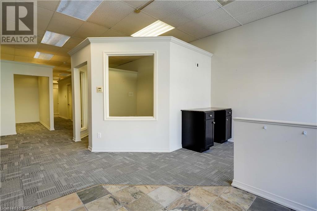 50-52 Grand River Street N, Paris, Ontario N3L 2M2 - Photo 3 - 40656243