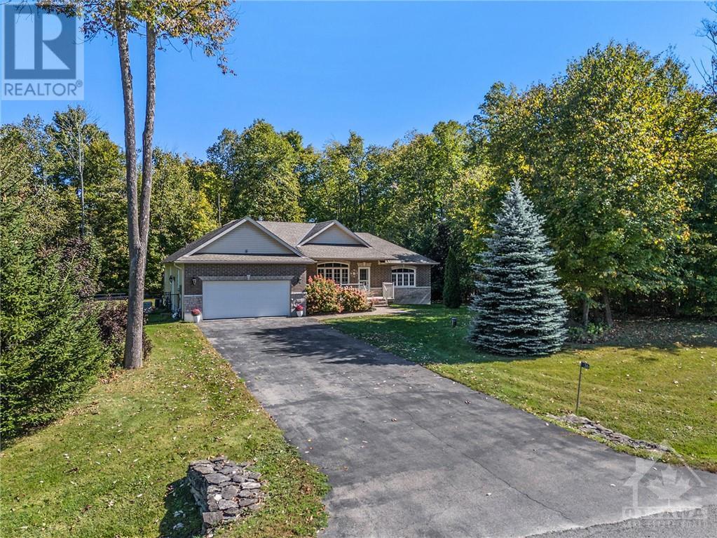 36 STONEWALK DRIVE Kemptville