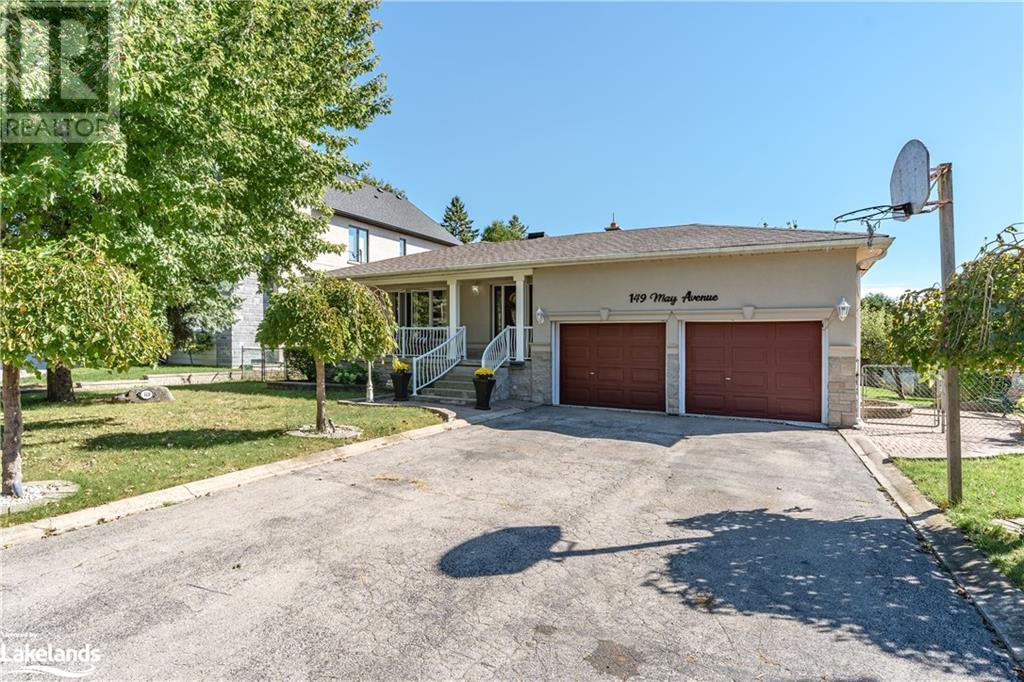 149 May Avenue, Richmond Hill, Ontario  L4C 3S8 - Photo 1 - 40655377