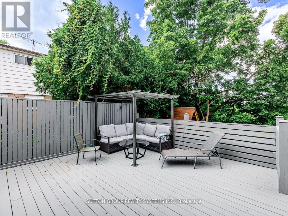 99 Mercury Road, Toronto, Ontario  M9W 3H4 - Photo 6 - W9379656