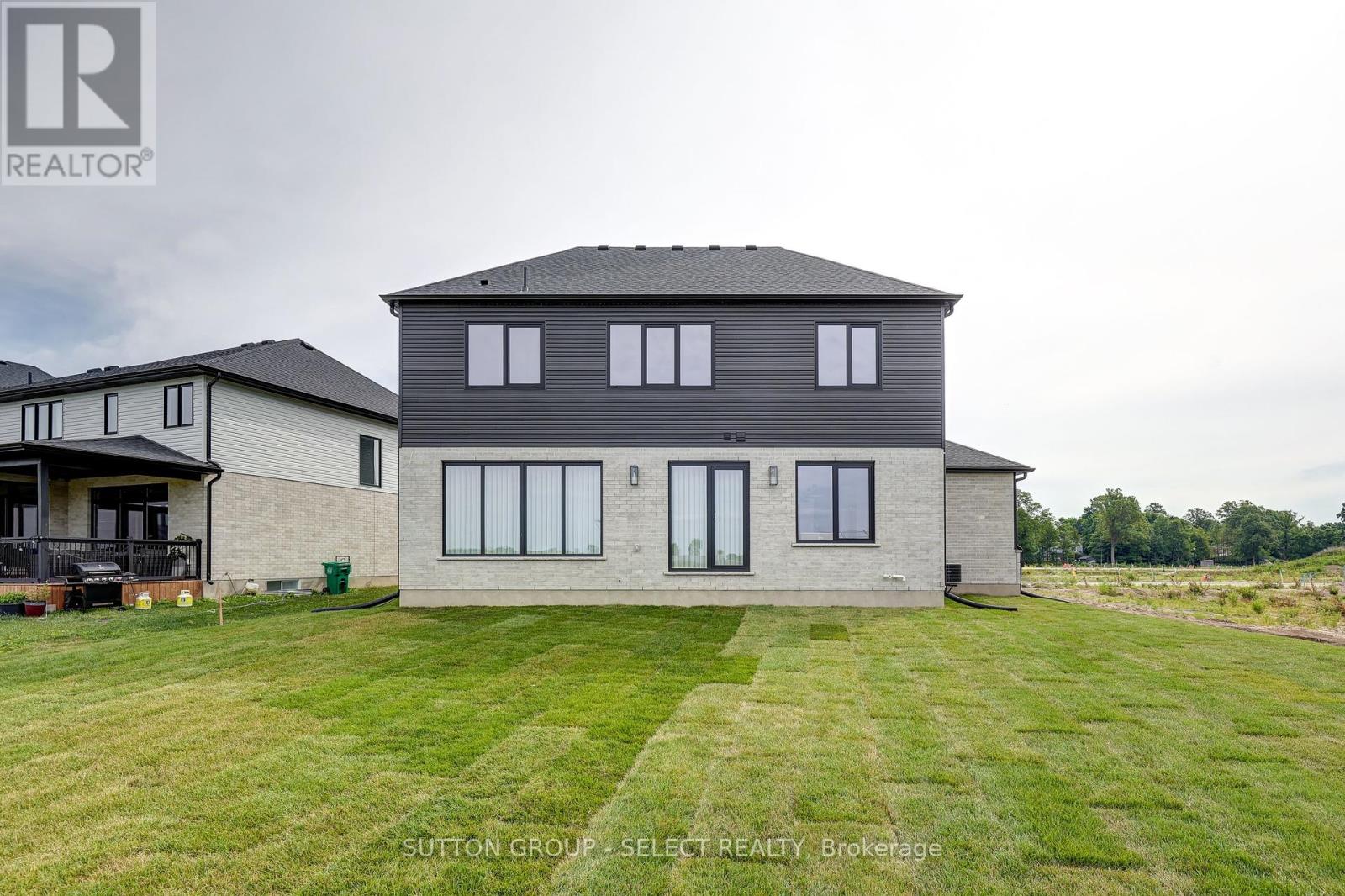 5 Sycamore Road, Southwold, Ontario  N5P 3T2 - Photo 35 - X9379774