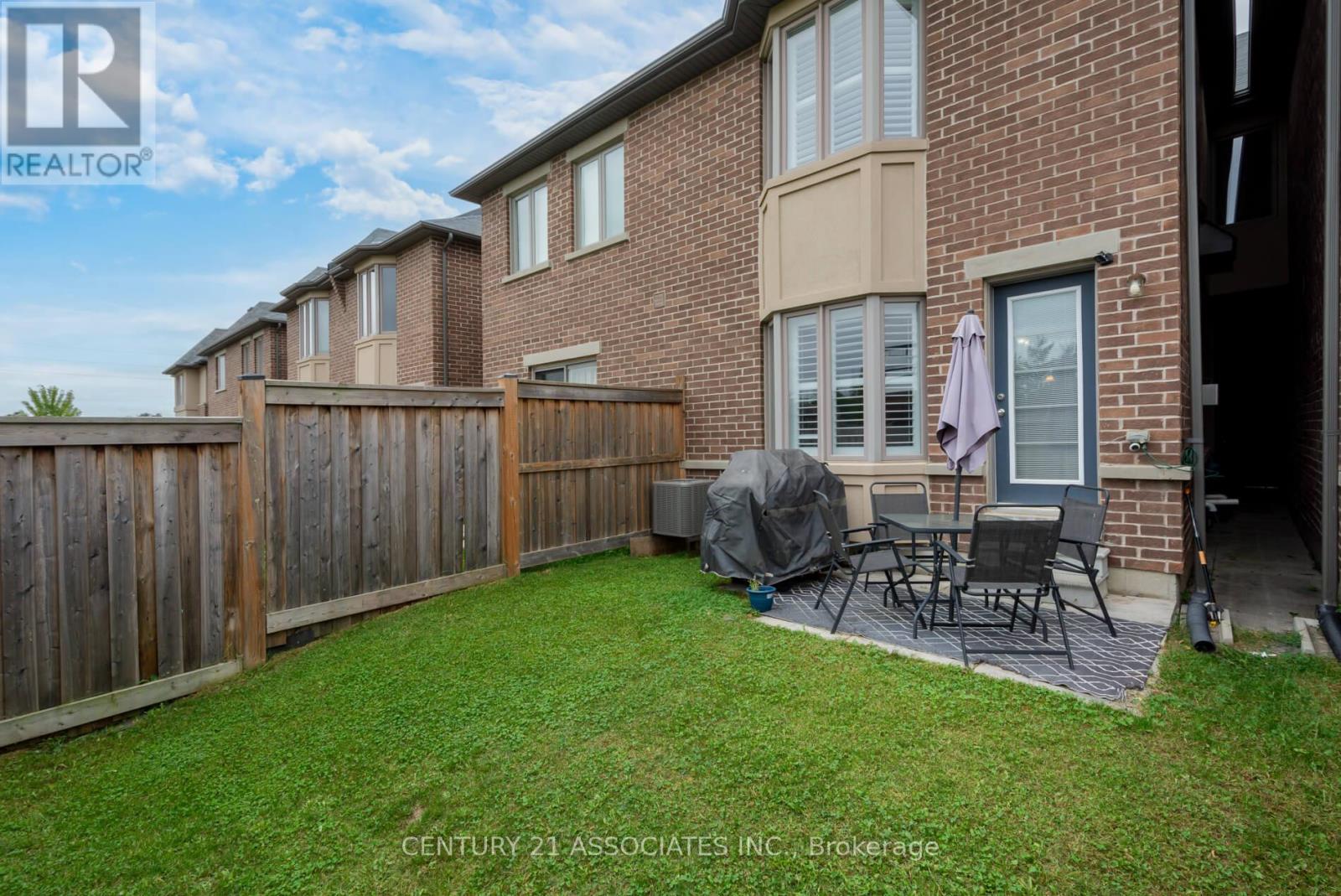 68 Gammon Crescent, Brampton, Ontario  L6Y 6B7 - Photo 29 - W9379726