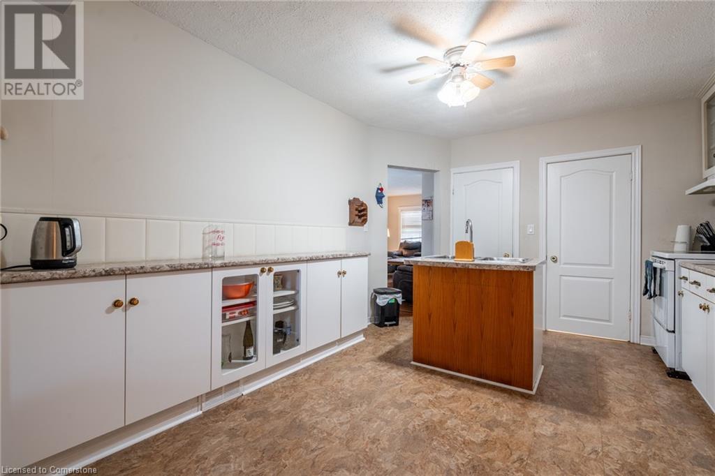 19 Graham Avenue N, Hamilton, Ontario L8H 4J6 - Photo 10 - 40657111