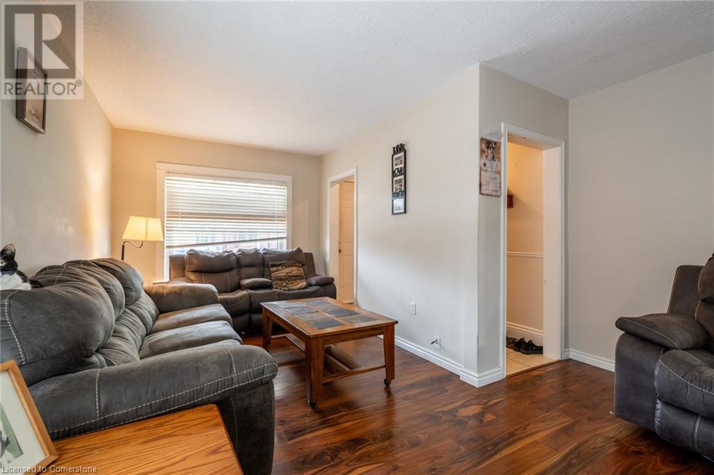19 Graham Avenue N, Hamilton, Ontario L8H 4J6 - Photo 7 - 40657111