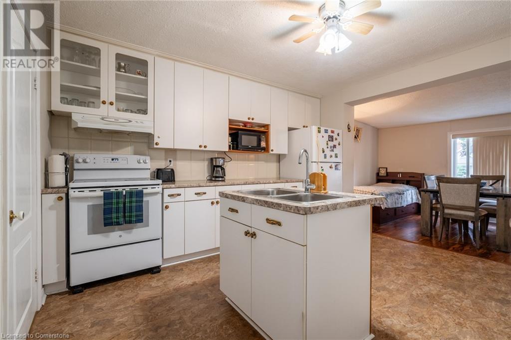 19 Graham Avenue N, Hamilton, Ontario L8H 4J6 - Photo 8 - 40657111