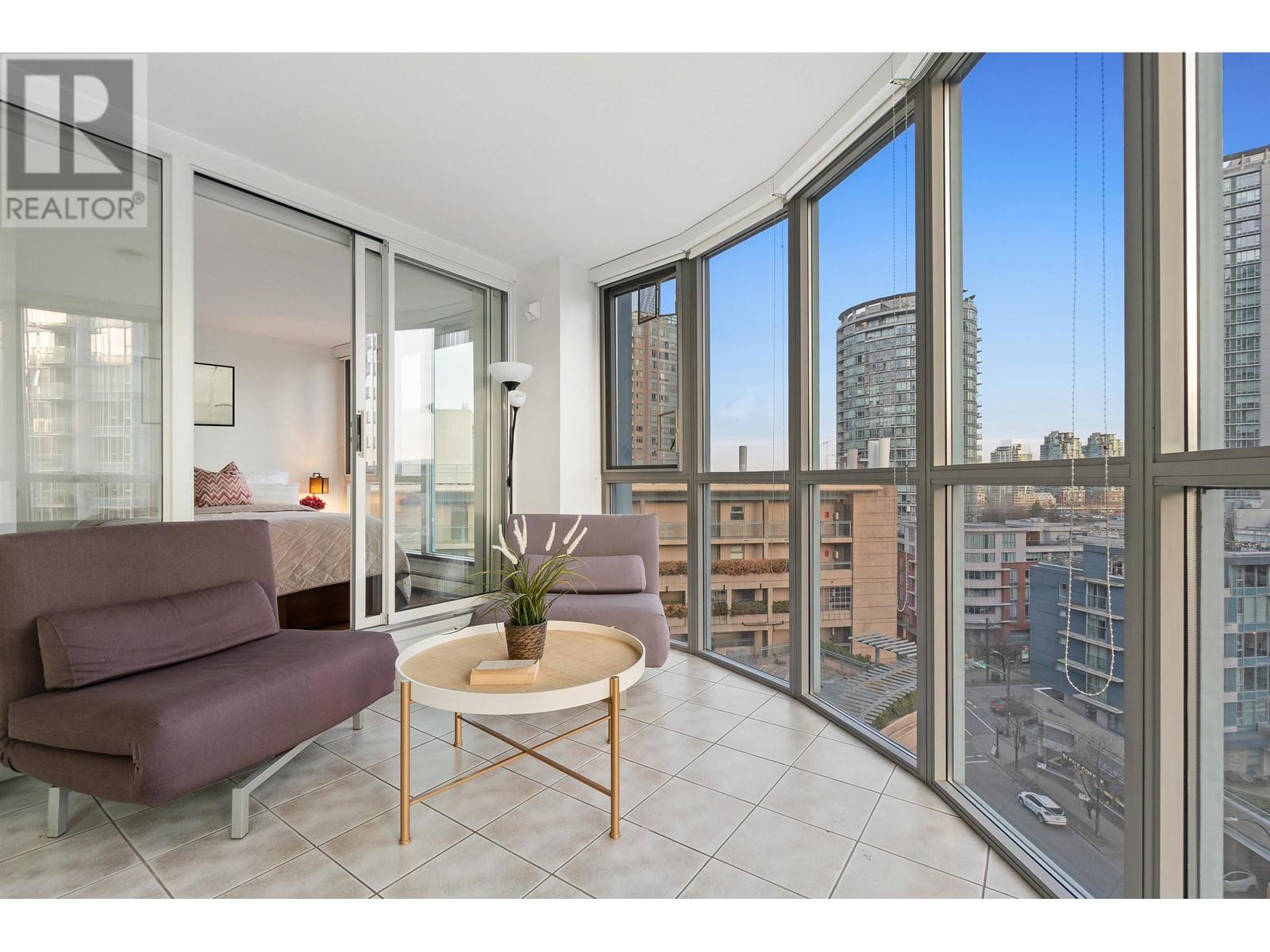 Listing Picture 21 of 31 : 904 183 KEEFER PLACE STREET, Vancouver / 溫哥華 - 魯藝地產 Yvonne Lu Group - MLS Medallion Club Member