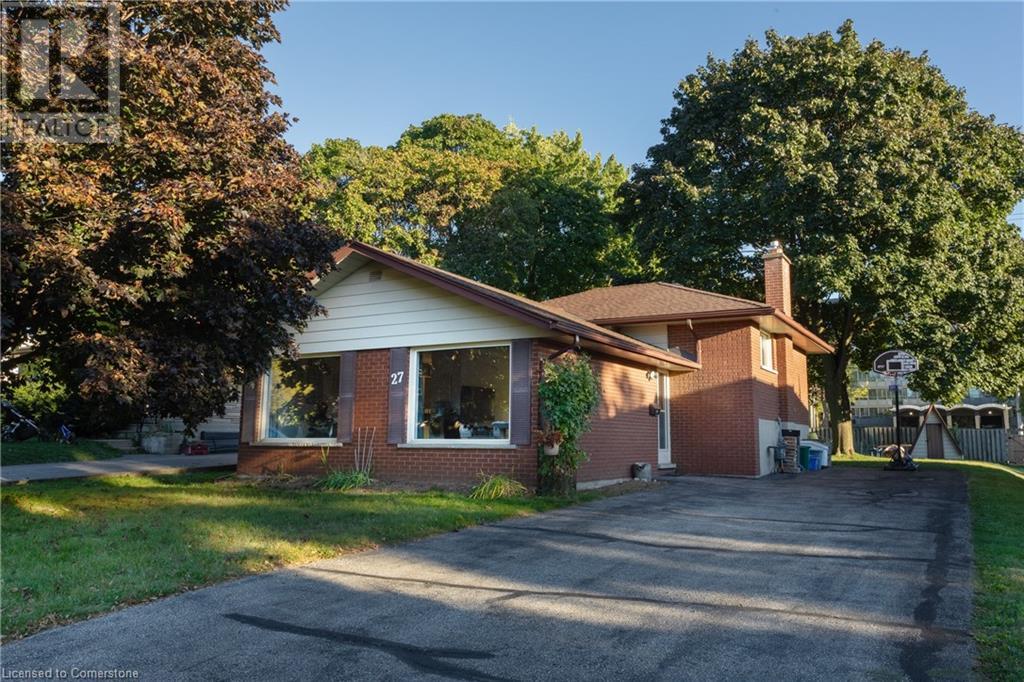 27 LYLE Place, kitchener, Ontario