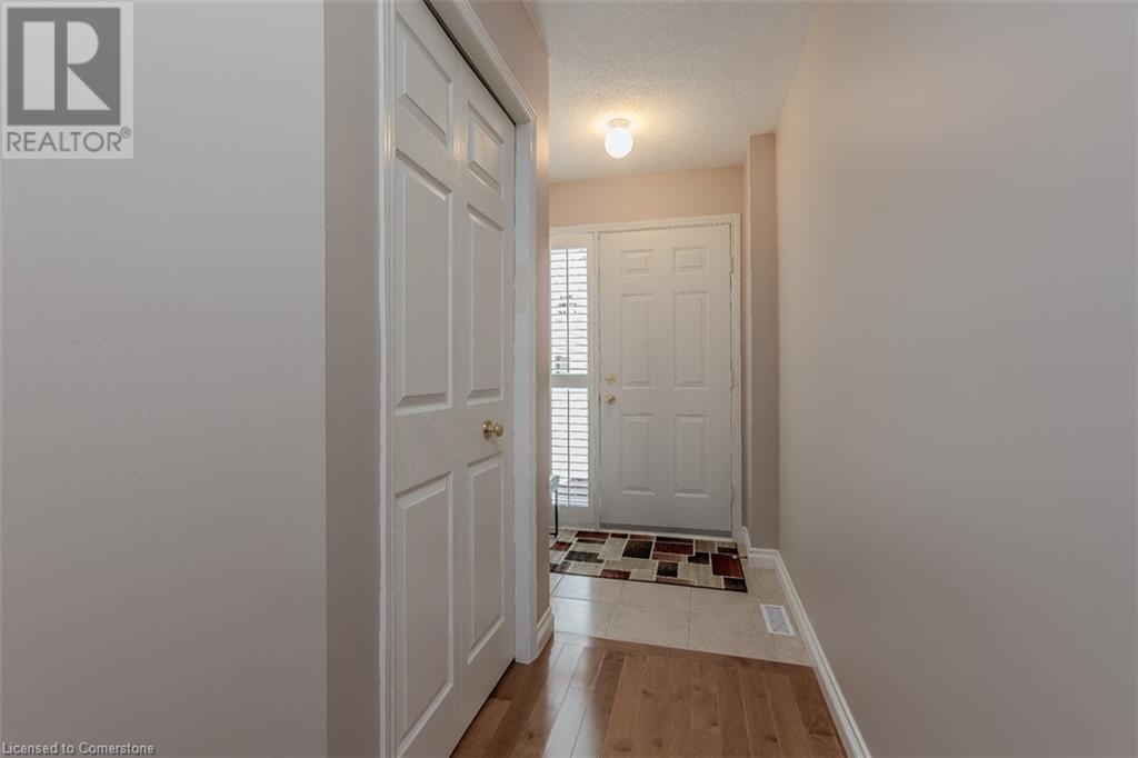 2025 Cleaver Avenue Unit# 33, Burlington, Ontario L7M 4H8 - Photo 10 - 40657179