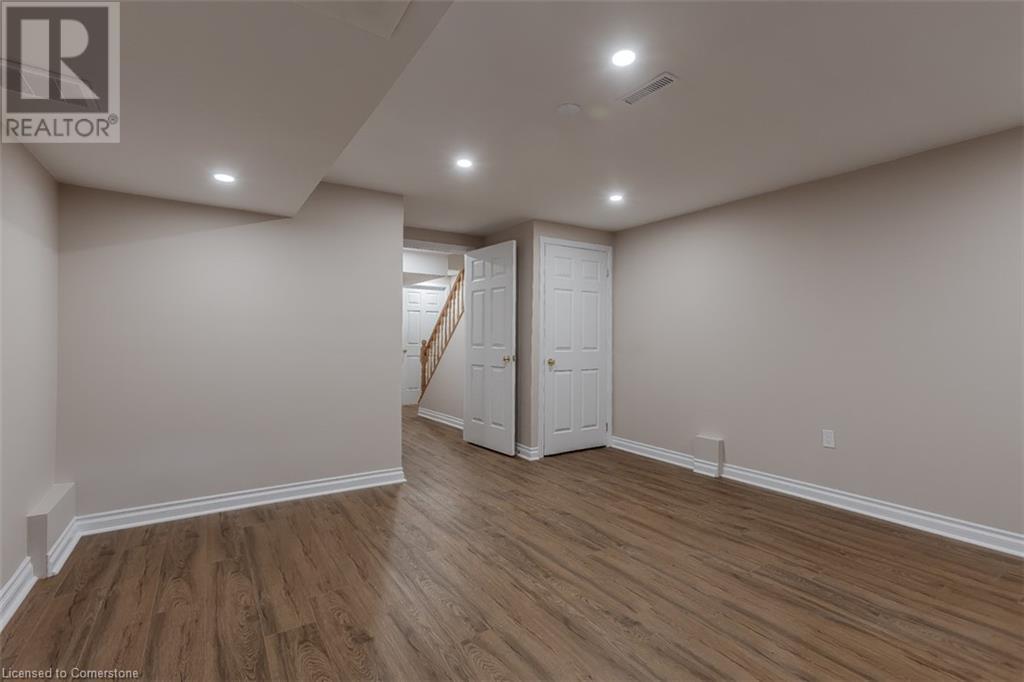 2025 Cleaver Avenue Unit# 33, Burlington, Ontario L7M 4H8 - Photo 35 - 40657179