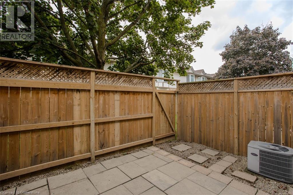 2025 Cleaver Avenue Unit# 33, Burlington, Ontario L7M 4H8 - Photo 40 - 40657179