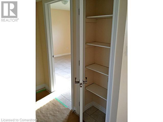 91 Centennial Parkway S Unit# U#2, Stoney Creek, Ontario  L8G 2C7 - Photo 8 - 40657028