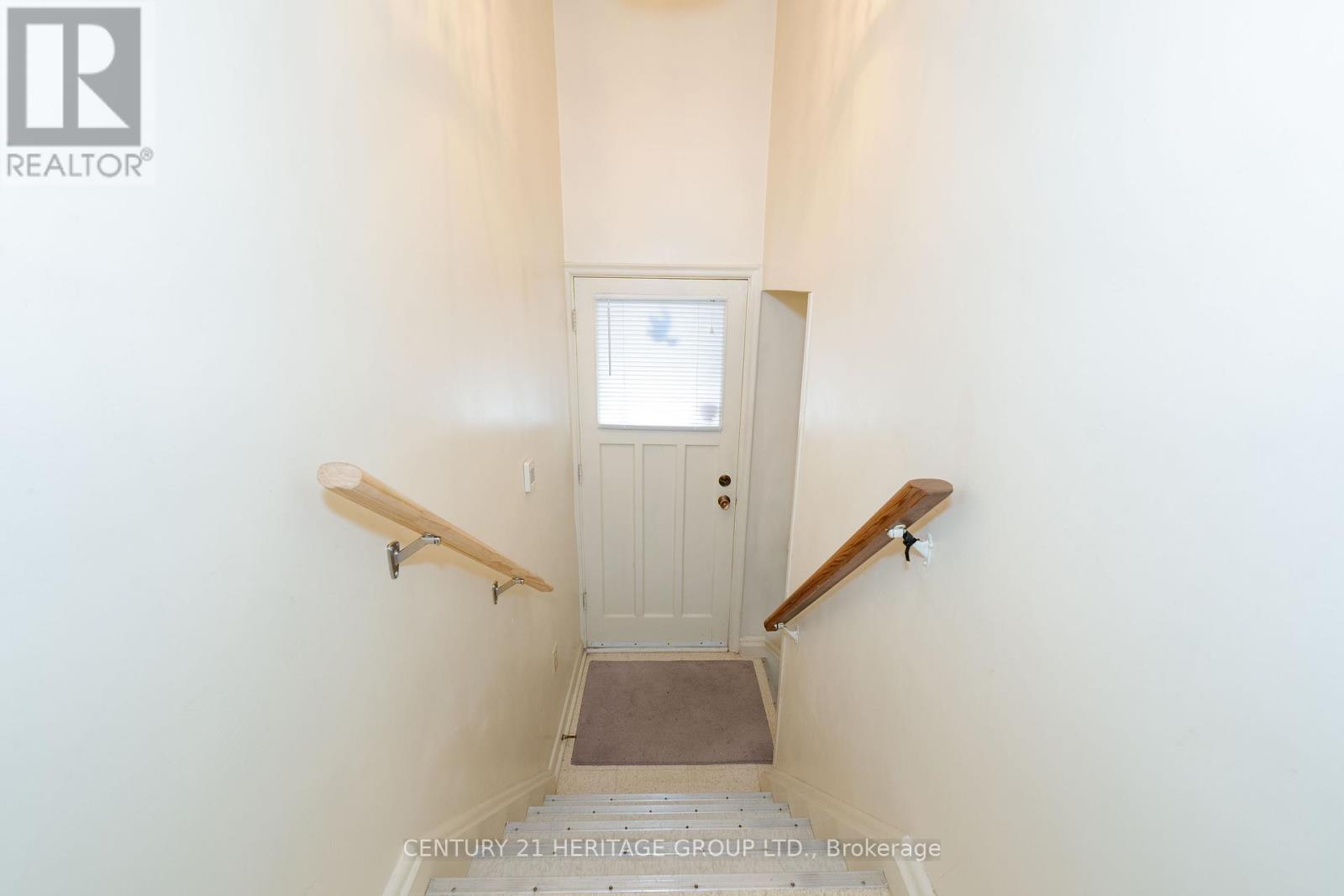 226 Pleasant Avenue, Toronto, Ontario  M2M 1M5 - Photo 8 - C9377599