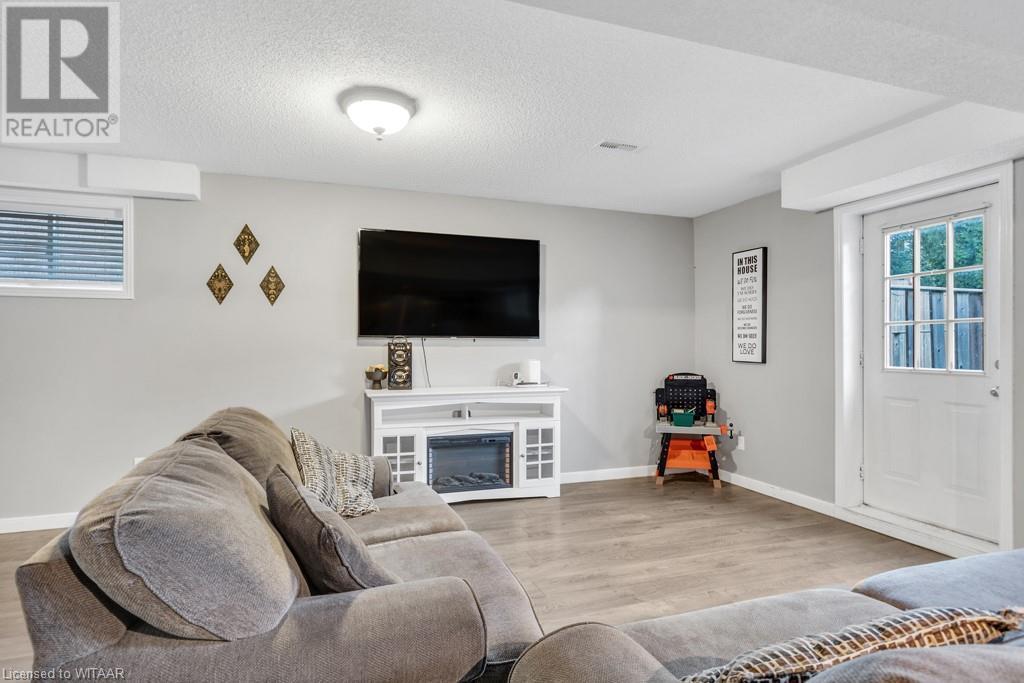 22 Kara Lane, Tillsonburg, Ontario N4G 5M3 - Photo 15 - 40656807