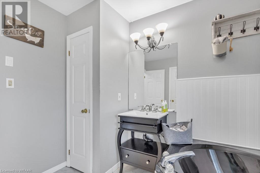 22 Kara Lane, Tillsonburg, Ontario N4G 5M3 - Photo 19 - 40656807