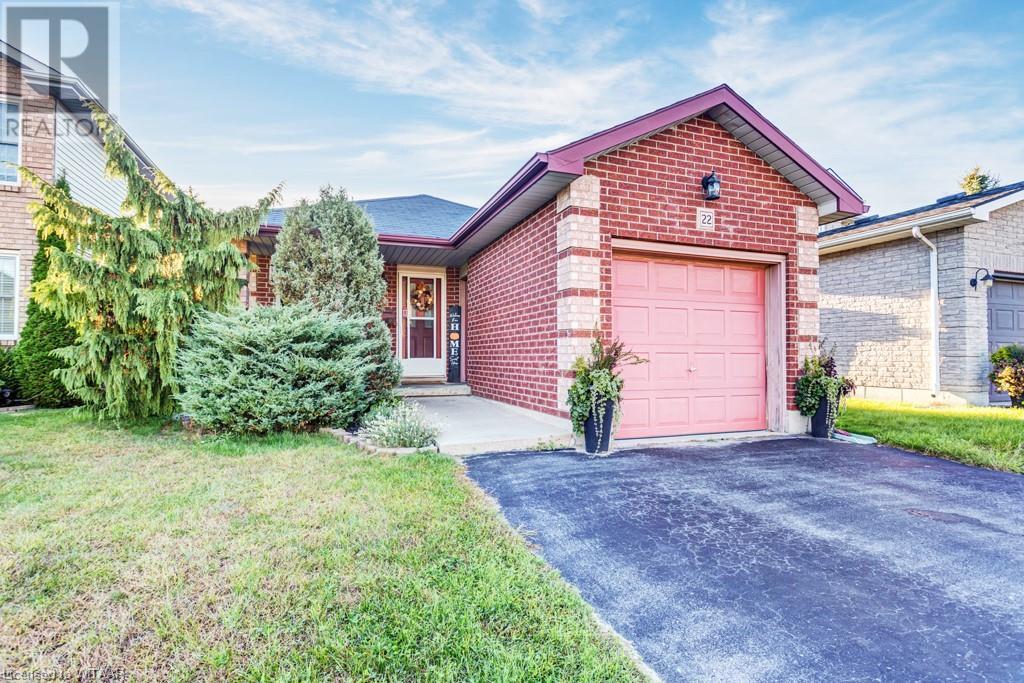 22 Kara Lane, Tillsonburg, Ontario N4G 5M3 - Photo 3 - 40656807