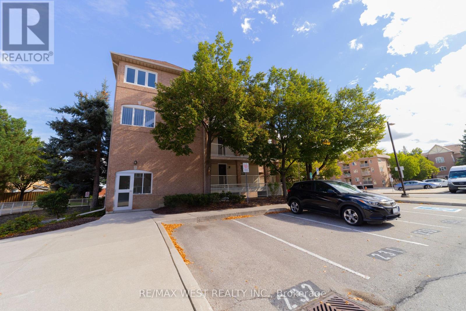 137 - 85 BRISTOL ROAD E, Mississauga, Ontario