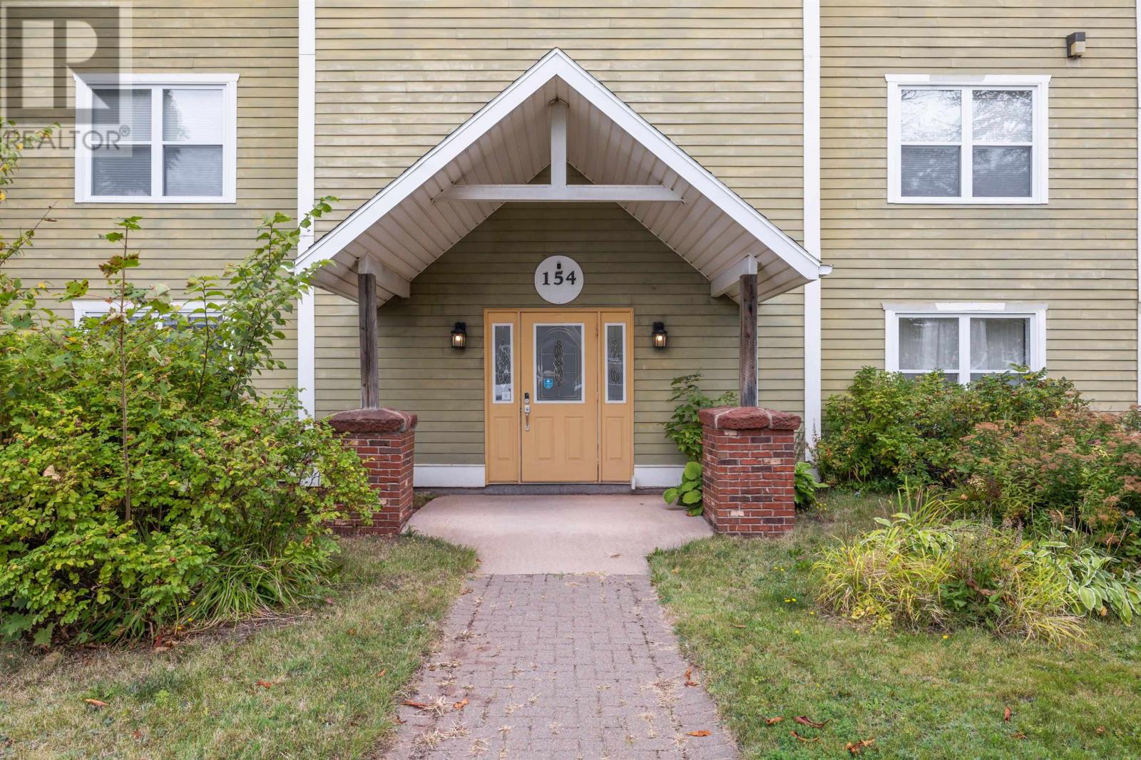 154 Cumberland Street, Charlottetown, Prince Edward Island  C1A 5C3 - Photo 5 - 202423842