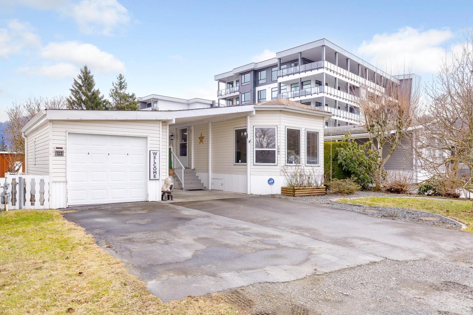 Property at 122 6035 VEDDER ROAD image 3