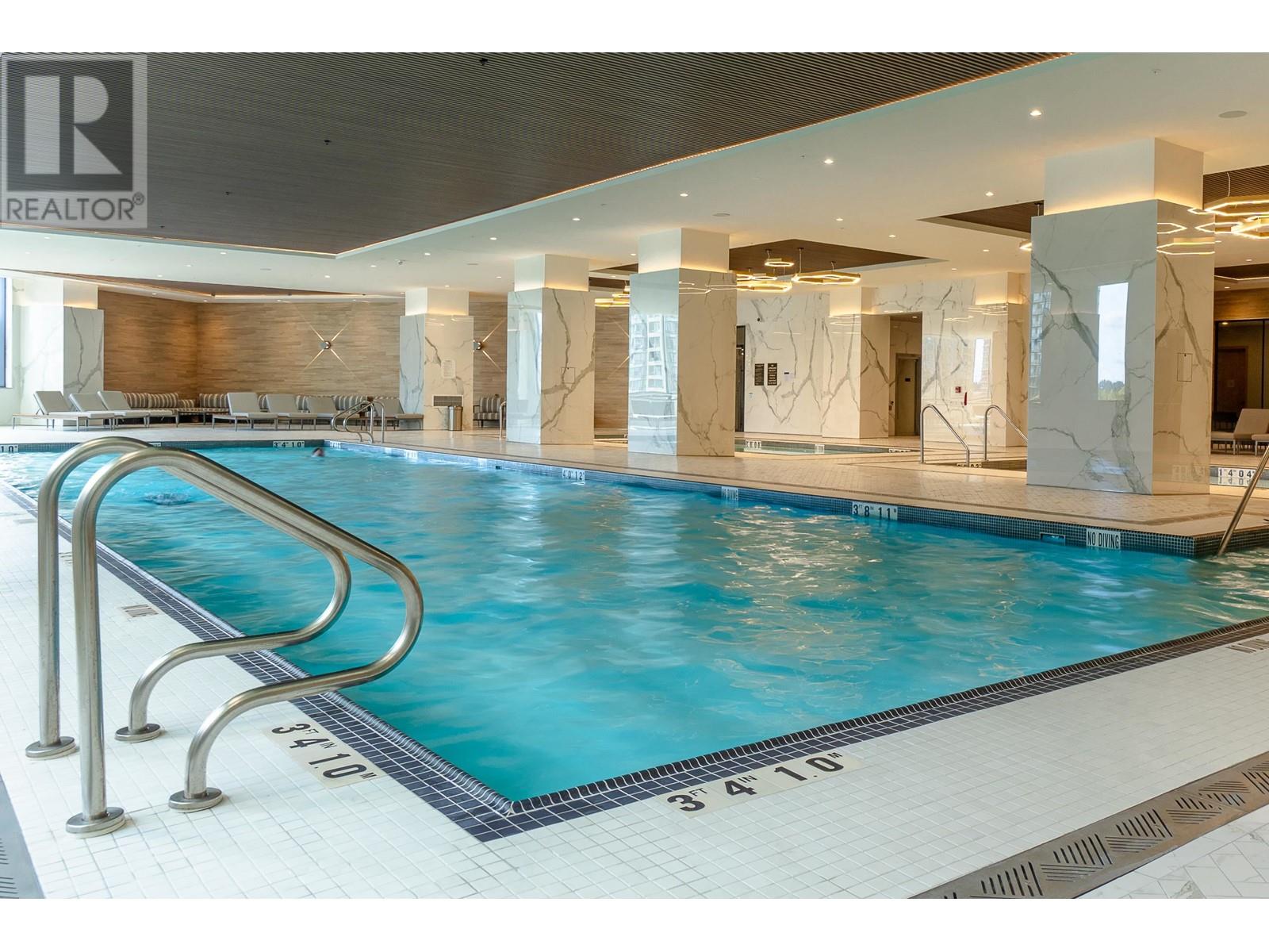 Listing Picture 6 of 39 : 4309 2186 GILMORE AVENUE, Burnaby / 本拿比 - 魯藝地產 Yvonne Lu Group - MLS Medallion Club Member