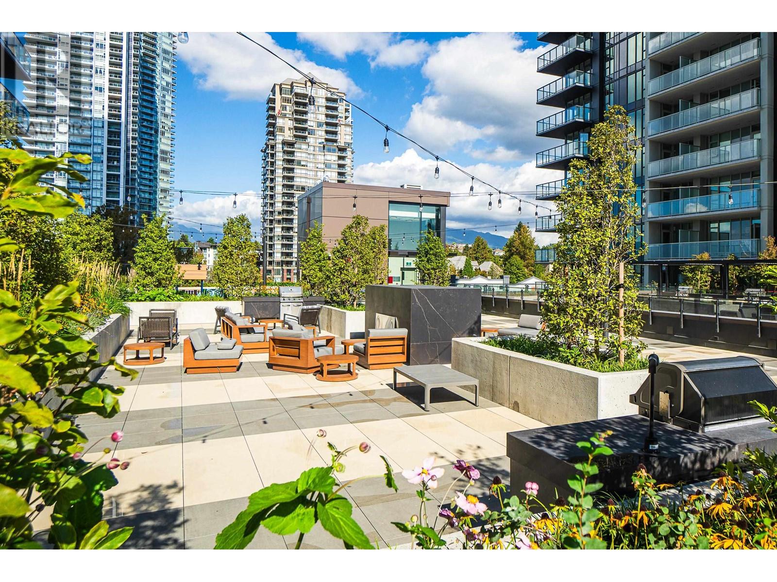 Listing Picture 8 of 39 : 4309 2186 GILMORE AVENUE, Burnaby / 本拿比 - 魯藝地產 Yvonne Lu Group - MLS Medallion Club Member