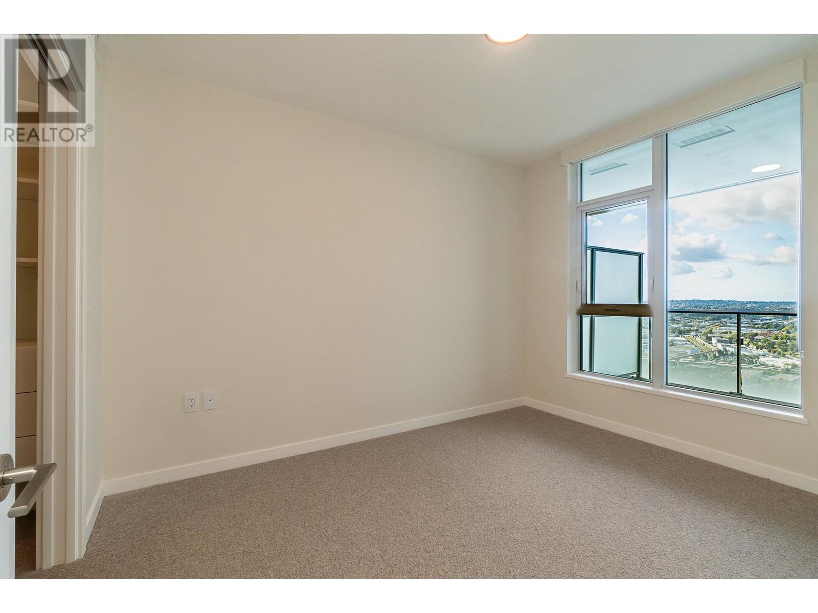 Listing Picture 32 of 39 : 4309 2186 GILMORE AVENUE, Burnaby / 本拿比 - 魯藝地產 Yvonne Lu Group - MLS Medallion Club Member