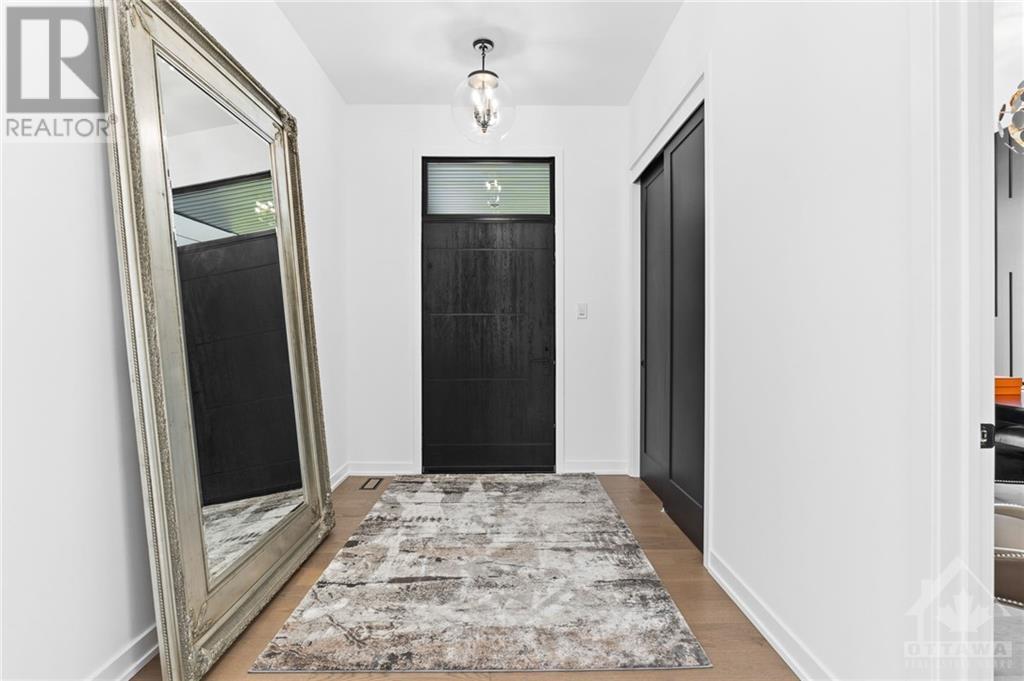 795 Melfa Crescent, Ottawa, Ontario  K2C 0P5 - Photo 3 - X9521047