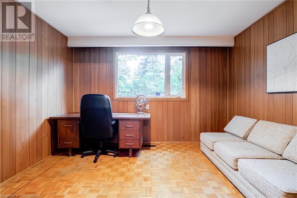 18 Burnt Log Crescent, Toronto, Ontario  M9C 2J8 - Photo 11 - XH4206952