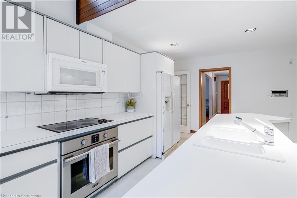 18 Burnt Log Crescent, Toronto, Ontario  M9C 2J8 - Photo 14 - XH4206952