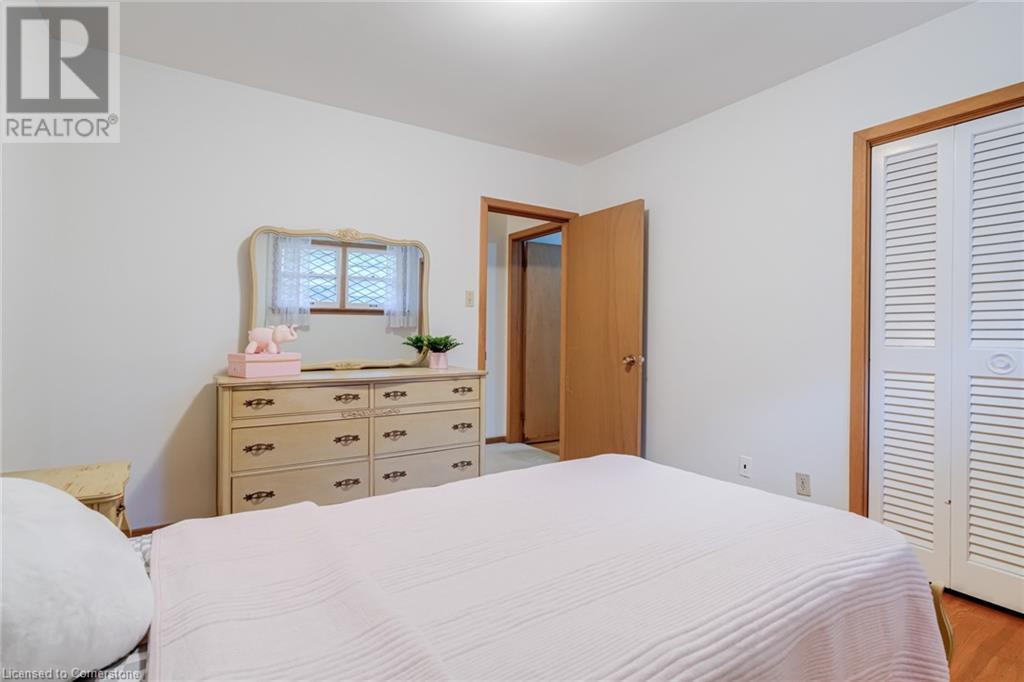18 Burnt Log Crescent, Toronto, Ontario  M9C 2J8 - Photo 30 - XH4206952