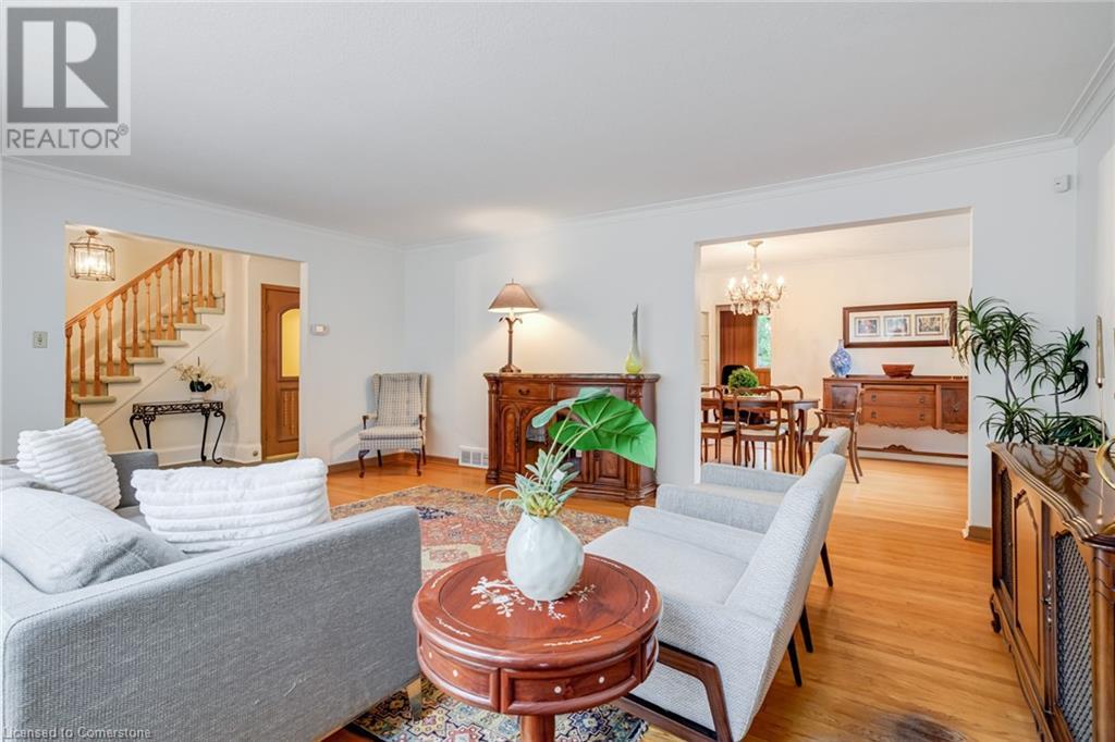 18 Burnt Log Crescent, Toronto, Ontario  M9C 2J8 - Photo 8 - XH4206952