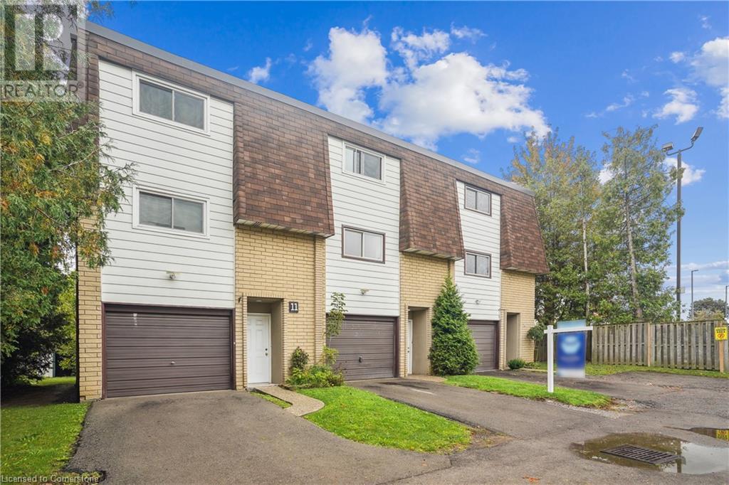 36 GREENDALE Drive Unit# 12, Hamilton, Ontario