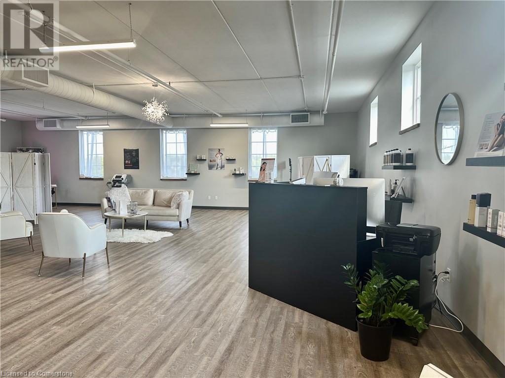 146 Forfar Street W Unit# 301, Haldimand, Ontario  N3W 1J2 - Photo 6 - 40657349