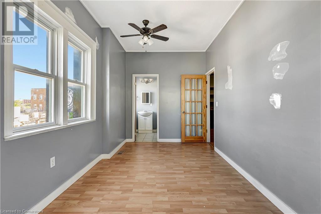 51 King Street N Unit# Upper, Waterloo, Ontario  N2J 2W9 - Photo 19 - 40657650