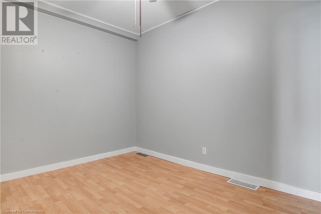 51 King Street N Unit# Upper, Waterloo, Ontario  N2J 2W9 - Photo 35 - 40657650