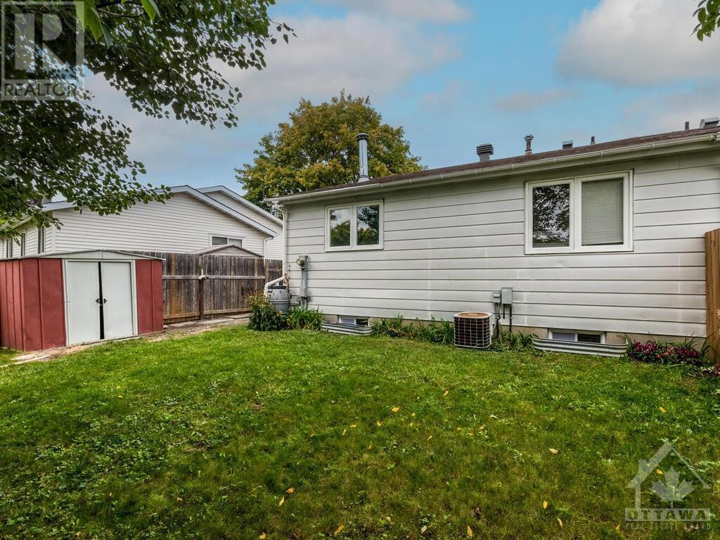 27 Shouldice Crescent, Kanata, Ontario  K2L 1M8 - Photo 26 - 1413859