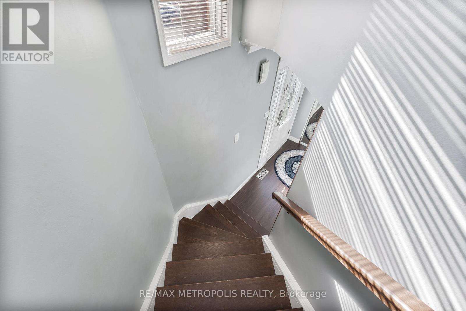 21 Hetherington Place, Brampton, Ontario  L6S 5M7 - Photo 18 - W9364227