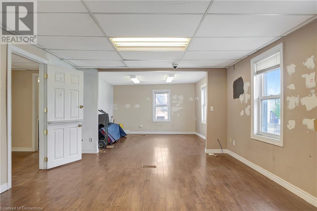 57 King Street N Unit# Upper, Waterloo, Ontario  N2J 2W9 - Photo 10 - 40657705