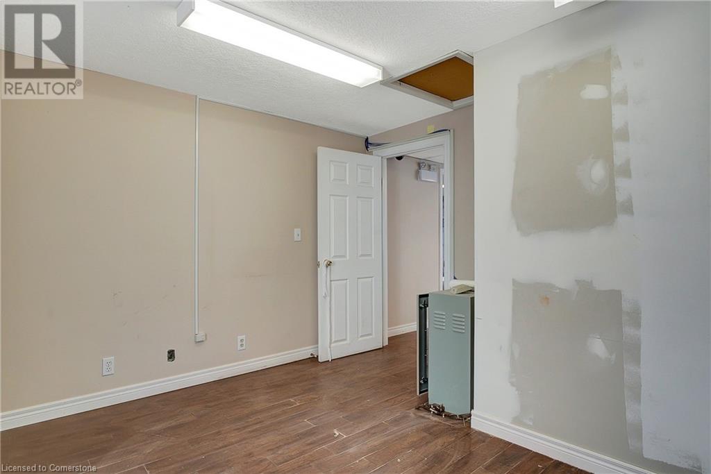 57 King Street N Unit# Upper, Waterloo, Ontario  N2J 2W9 - Photo 15 - 40657705