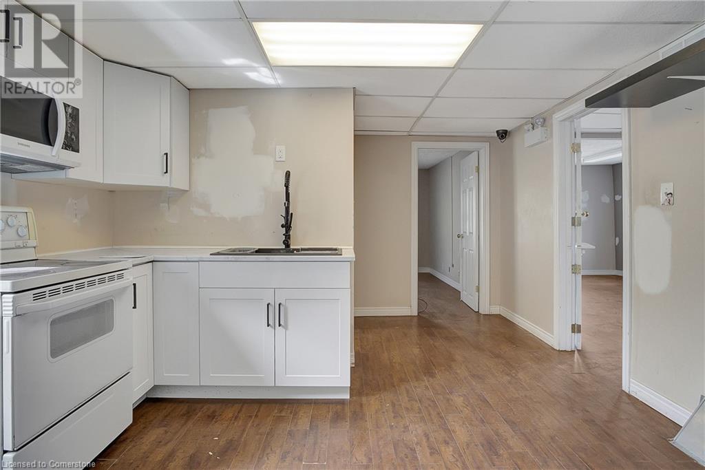 57 King Street N Unit# Upper, Waterloo, Ontario  N2J 2W9 - Photo 6 - 40657705