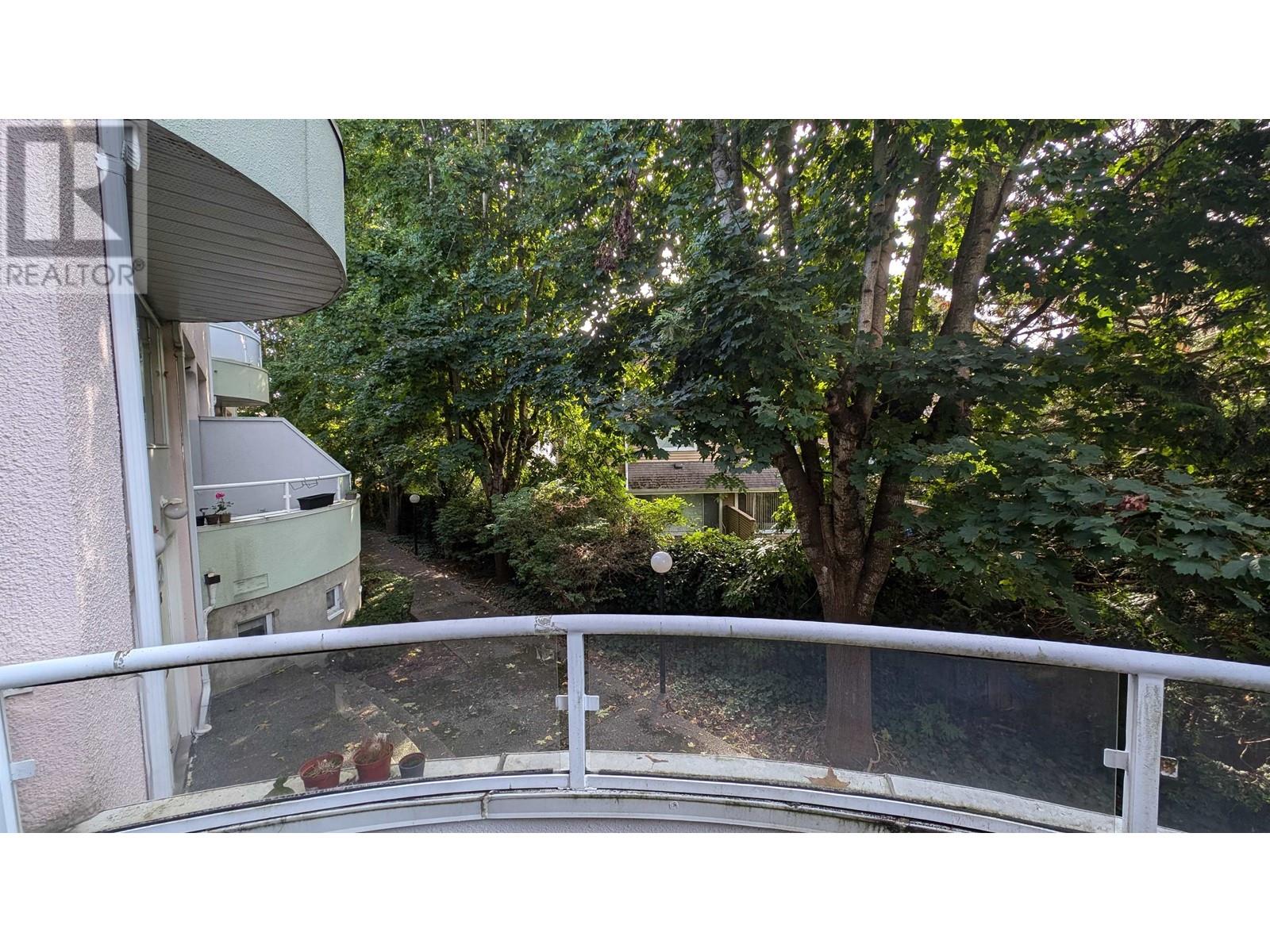 Listing Picture 6 of 6 : 15 7380 MINORU BOULEVARD, Richmond / 烈治文 - 魯藝地產 Yvonne Lu Group - MLS Medallion Club Member