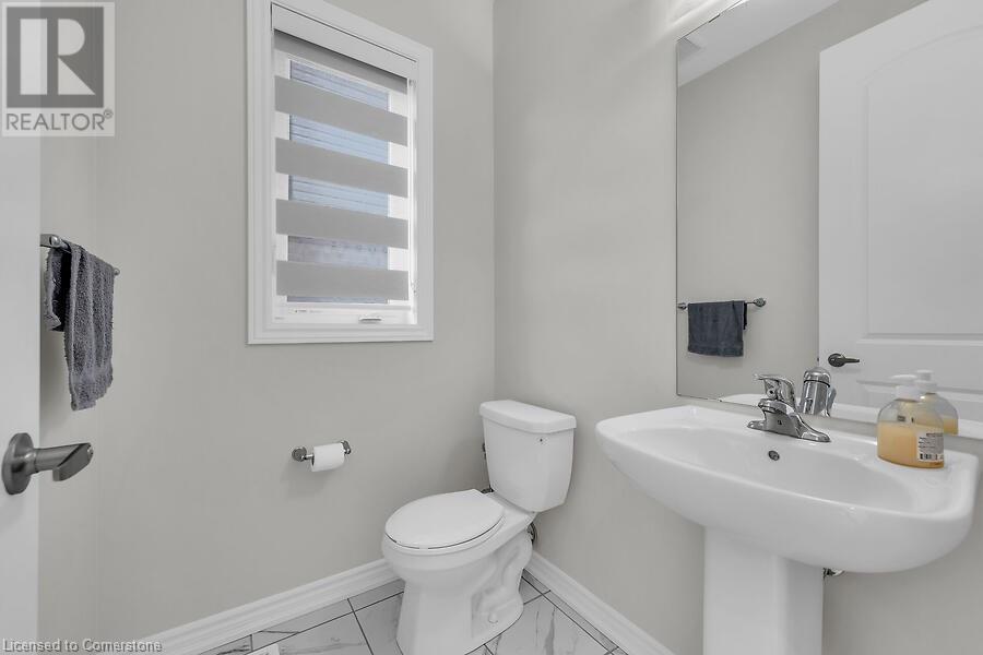 53 Lillian Way, Caledonia, Ontario  N3W 0E7 - Photo 4 - 40657783