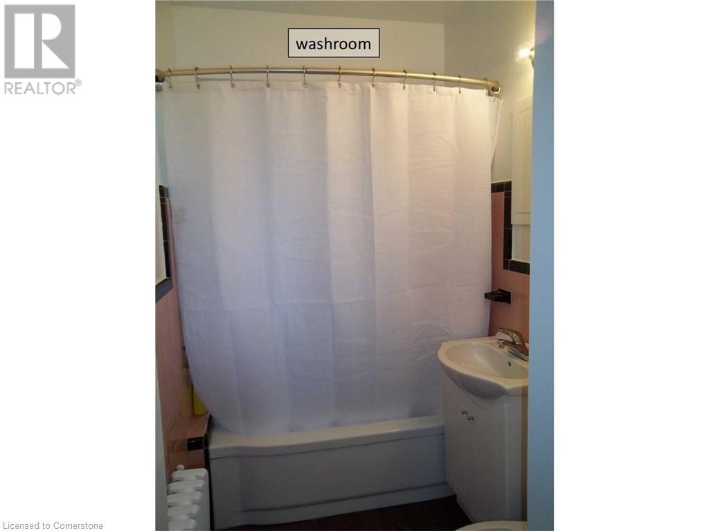 273 Lakeshore Road E Unit# 3, Mississauga, Ontario  L5G 1G8 - Photo 11 - 40657812