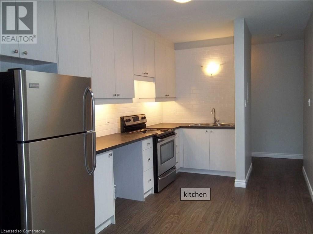 273 Lakeshore Road E Unit# 3, Mississauga, Ontario  L5G 1G8 - Photo 4 - 40657812