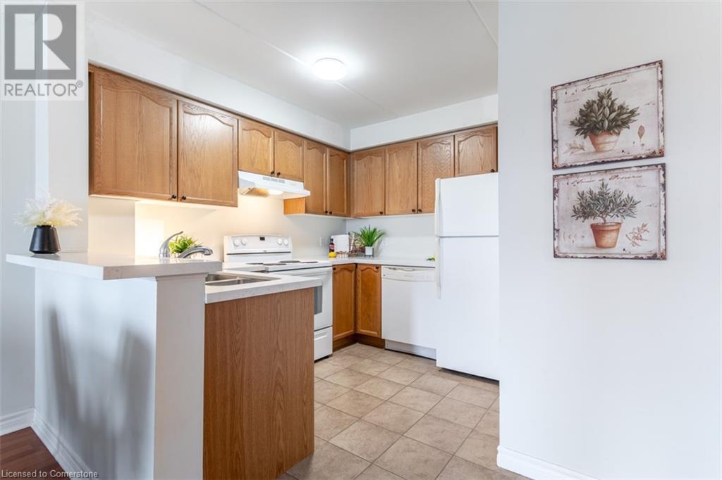 4450 Fairview Street Unit# 307, Burlington, Ontario L7L 7K7 - Photo 9 - XH4205253