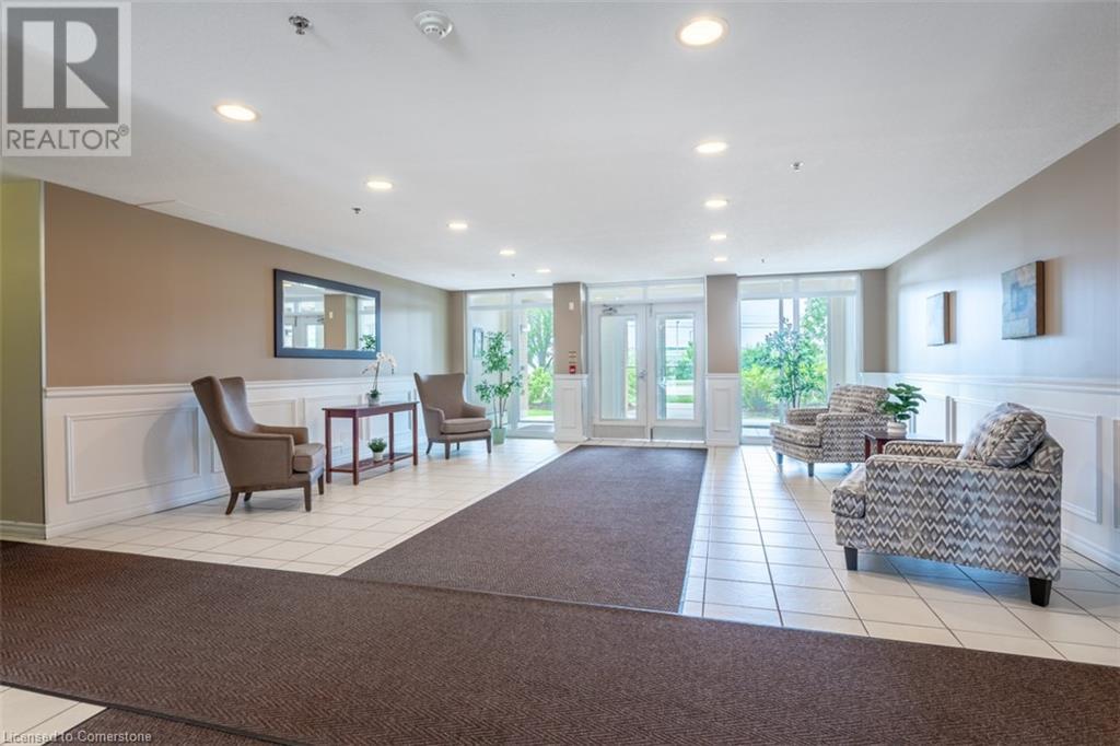 4450 Fairview Street Unit# 307, Burlington, Ontario L7L 7K7 - Photo 5 - XH4205253