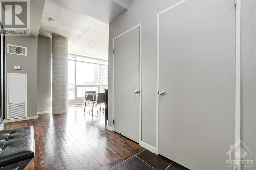 180 YORK STREET UNIT#401 Ottawa